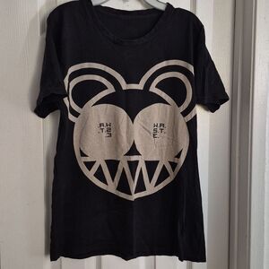 Radiohead Band Tee Black Graphic T-Shirt with Bear Design